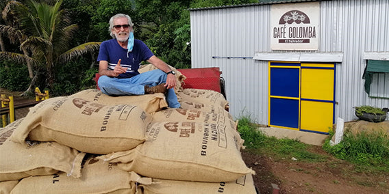 El Salvador — Santa's Spirit –– Finca El Colomba
